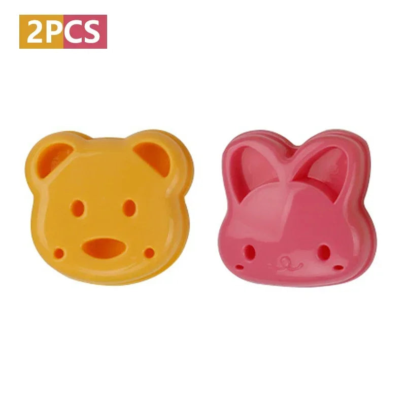 Set of 2 Animal-Shaped Sandwich Molds for Bread, Cake, and Biscuit Embossing - Cookie Cutter Baking Tools
